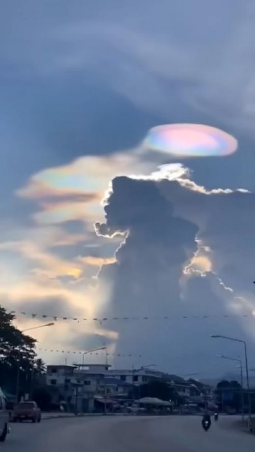 Кто-то скажет, что это нейросеть или фотошоп, или шиномонтаж! 

