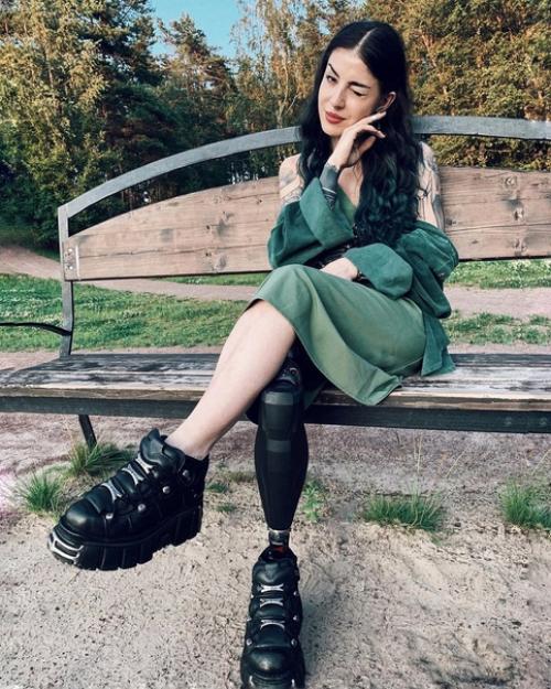 Невероятная Сэмми джабраиль попала в аварию, изменившую ее жизнь! 03