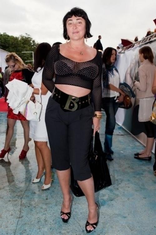 Лолита едва не попалась на уловку мошенников. 

