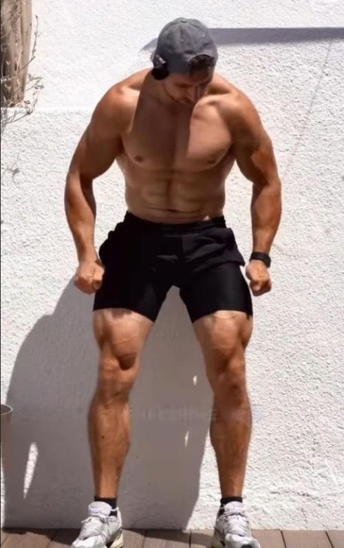 Атлет по имени Андрей Филипов. 01