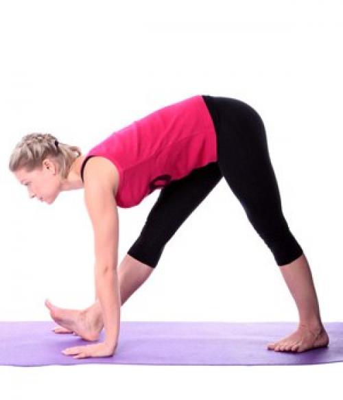 Асаны, которые помогут вам освоить хануманасану. 06