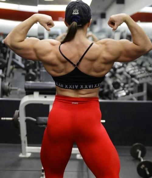 Мощное тело бодибилдерши Натальи! 04