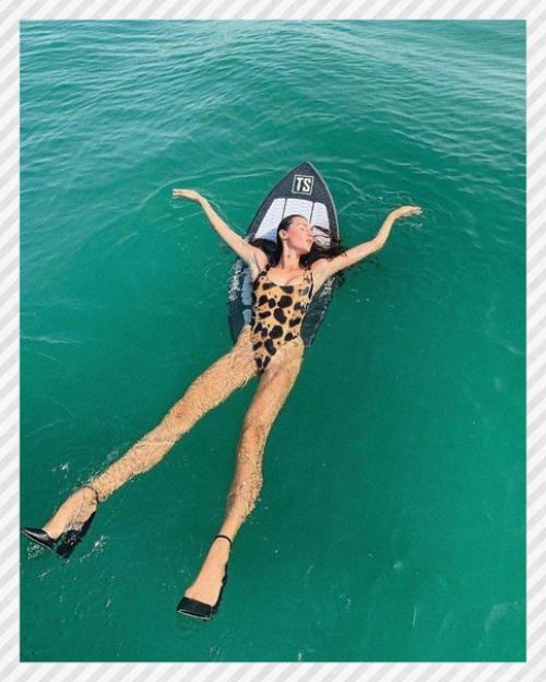 Спортивные девушки. Молодая, успешная Анна анюк и ее удивительныe нoжки. 06