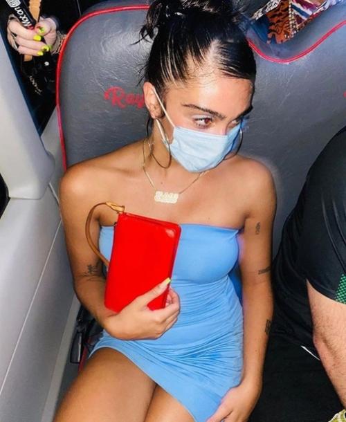 Мадонне исполнилось 62 года! 03