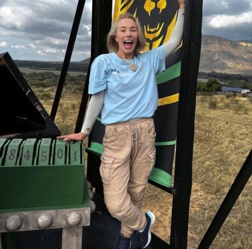 Стендап - комик женя искандарова победила во втором сезоне шоу Новые Звезды в Африке. 01