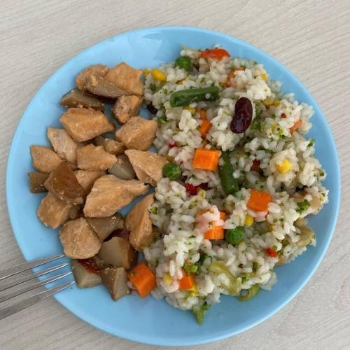 Даже простая полезная еда может выглядеть очень аппетитно. 03