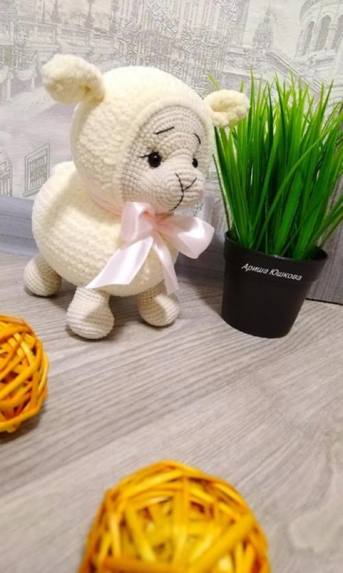 Автор этой очередной суперской работы - Ариша юшкова. 02