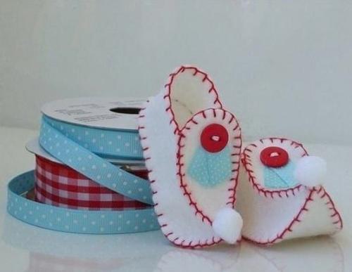 В случае если вы случайно постирали шерстяную вещь и она свалялась. 08