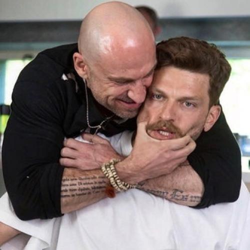 А сынок, то даже очень симпатичный! 05