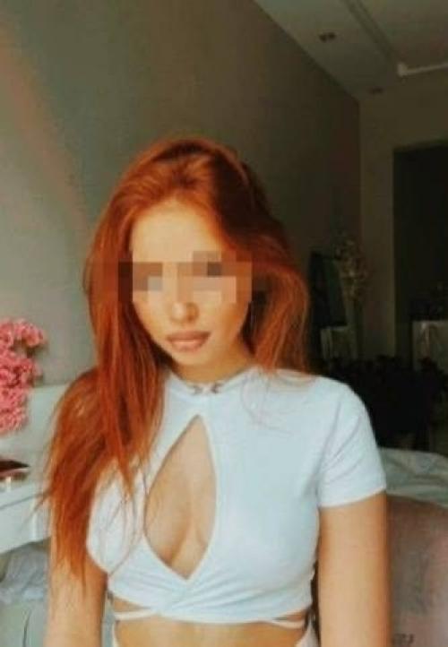 В университете Казани всплыло компрометирующее видео 20-летней студентки и преподавателя.

