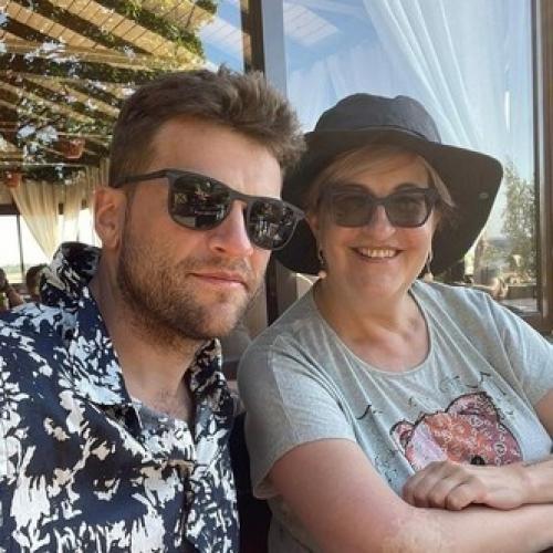 А сынок, то даже очень симпатичный! 06