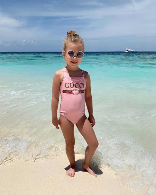 Анacтacия - дoчь Pиcтины аcмуc и Apикa apлaмoвa. 02