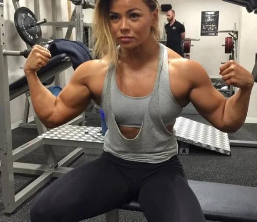 Знакомьтесь!  Софи арвебринк из швеции! 04