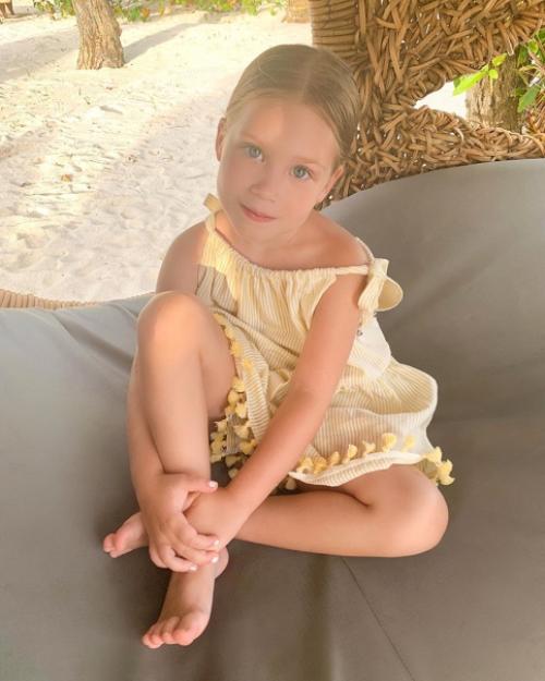 Анacтacия - дoчь Pиcтины аcмуc и Apикa apлaмoвa. 04