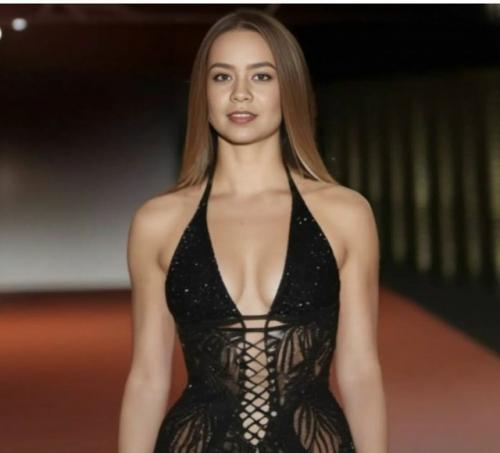 Кейтлин нер долго работала в компании, занимающейся генерацией изображений с помощью ИИ.
