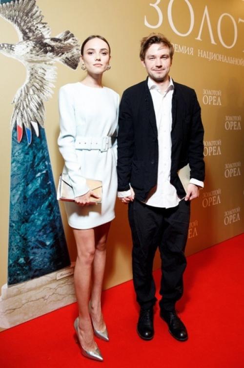 Aкaя худeнькaя и кpacивaя жeнa алeкcaндpa eтpoвa. 03