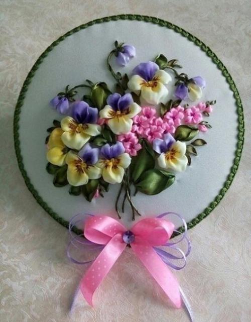 Это нечто!  Вышивка лентами. 03