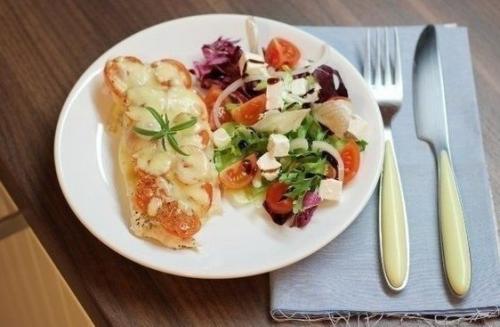 Курица под помидорами и сыром. 05 Курица под помидорами и сыром. 05