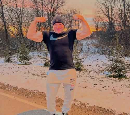 Дмитрий голубочкин показал свою форму в 55 лет. 01