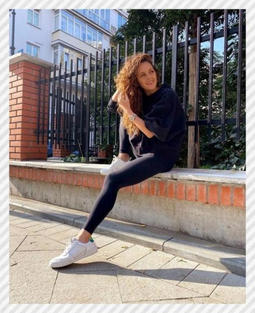 Спортивные девушки. Ария Шумакова очень круто изменилась, сбросила лишние кило Раммы и круто преобразилась. 02