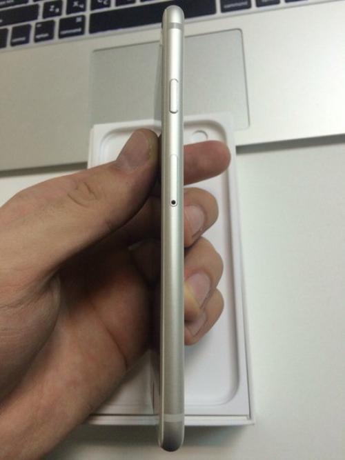 Привет всем тем, кто хочет и пока не решается приобрести Iphone 6S за 5990 руб., меня зовут Сергей я из Перми. 02