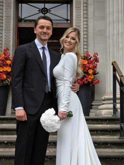 Падчерица Стаса михайлова замуж вышла. 01