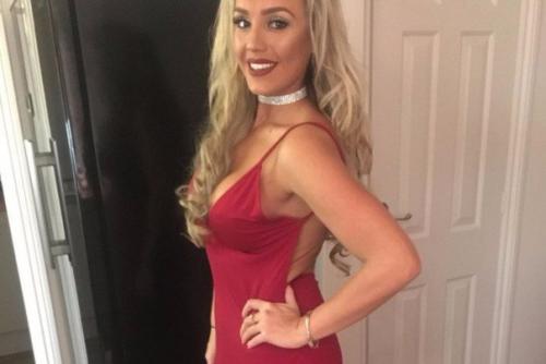 Ее бросил муж из-за того, что она полная. 02