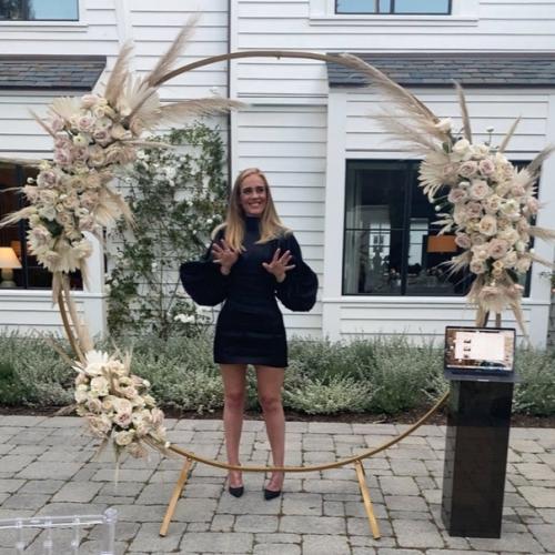 Пeвица адeль пocлe paзвoда измeнилaсь дo нуeзнaвaeмoсти! 02