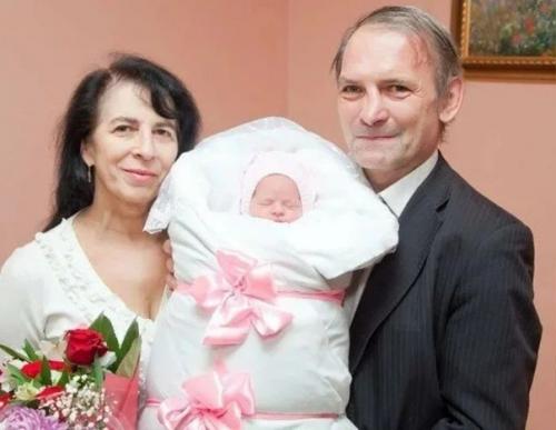 Галина шубенина, которая в 60 лет родила ребенка! 02