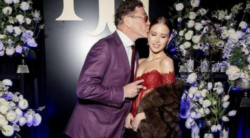 Аврора киба призналась, что её чувства к Григорию Лепсу не связаны с материальными благами.

