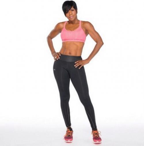 Это Эллен Эктор, и ей 63 года. 03