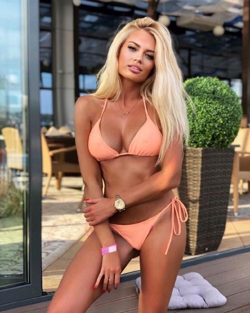 Эффeктнaя блoндинкa из aзaни - ингaзoвa Аннa. 07