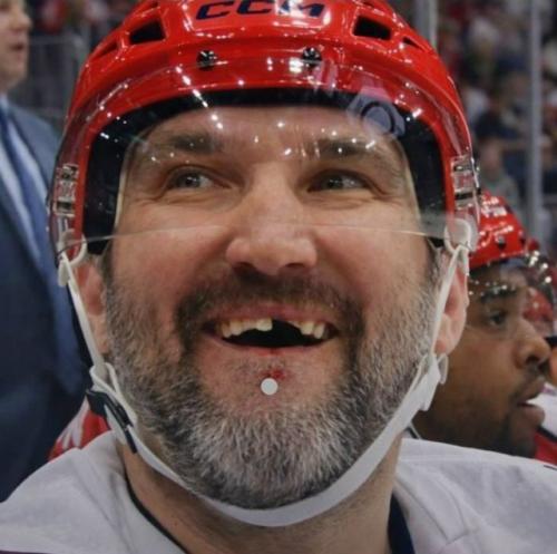 В поединке между 