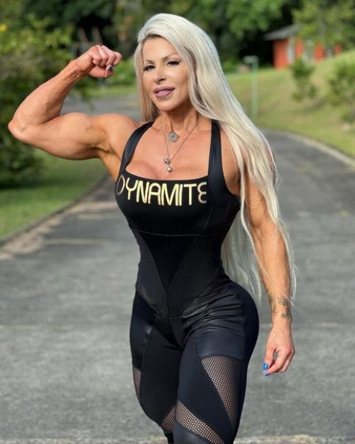 Внимание!  Только в том случае, Если ваш тренер, скажет вам, что от тренировок вы похудеете, покажите ему. 03