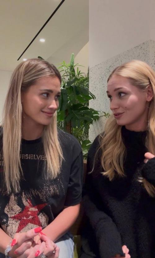 Как же они Похожи - в сети удивляются сходству Маш милаш и Кристины асмус. 01