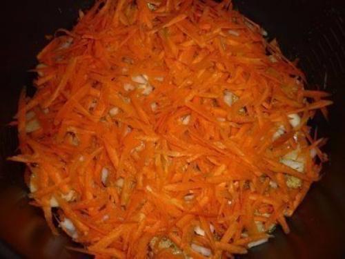 Овощи, запеченные слоями в мультиварке. 02