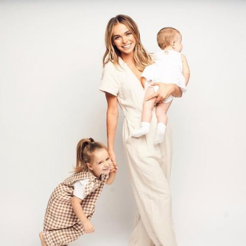 Анна хилькевич со своими детьми! 01