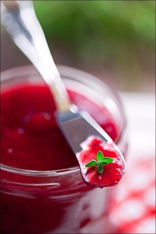 9 диетических заправок для салатов.