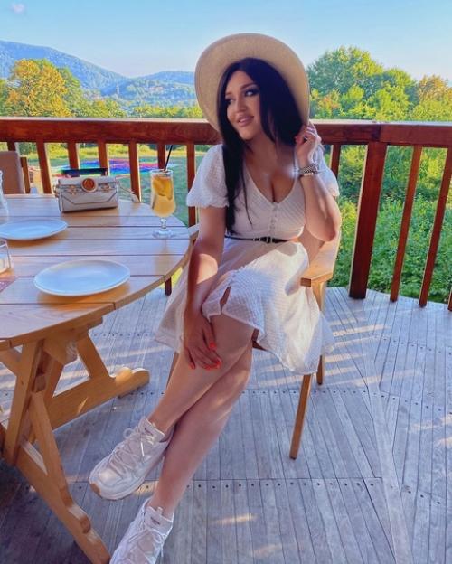 Гоар аветисян - такая умничка, ее результат похудения очень вдохновляет. 01