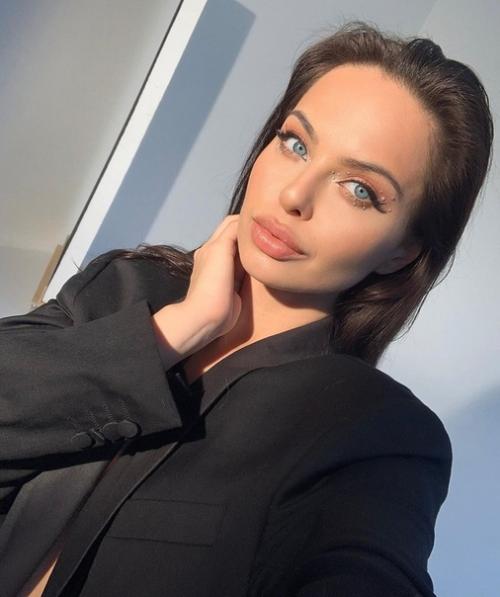 Обалденная Регина Кова! 03