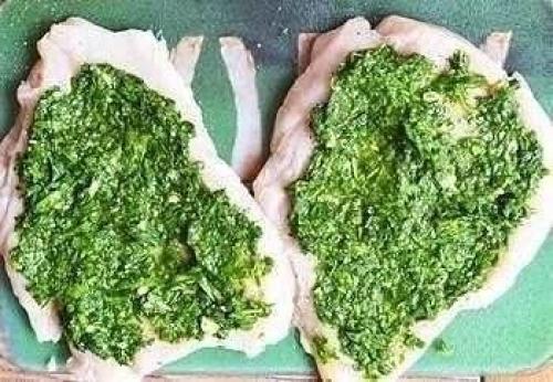 Куриные рулеты с зеленью. 02 Куриные рулеты с зеленью. 02