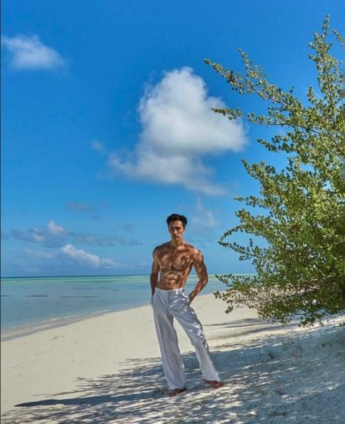 Привет!  Мне 59 лет! 01