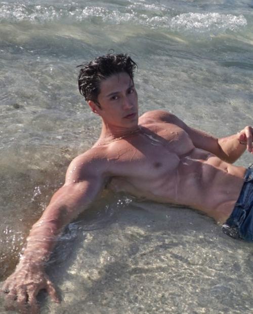 Привет!  Мне 59 лет! 02