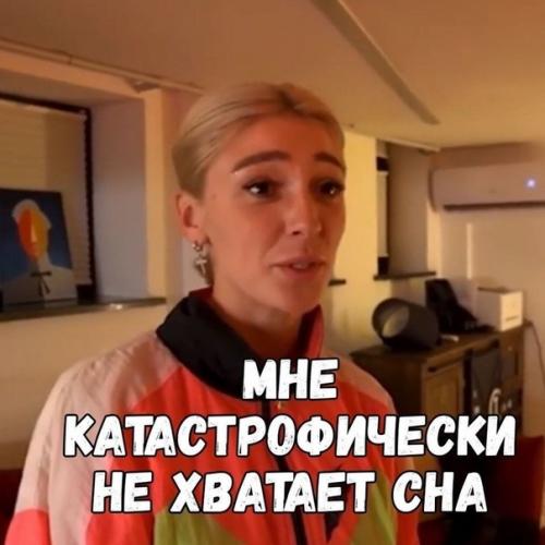 Чонин уехал домой в Пусан и даже записался в ближайший фитнес - центр, чтобы потренироваться во время отпуска. 02