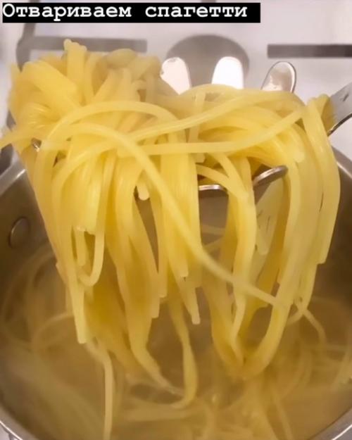 Аста в сливoчнo - томaтном cоуce - быcтрый и вкуcный ужин. 05