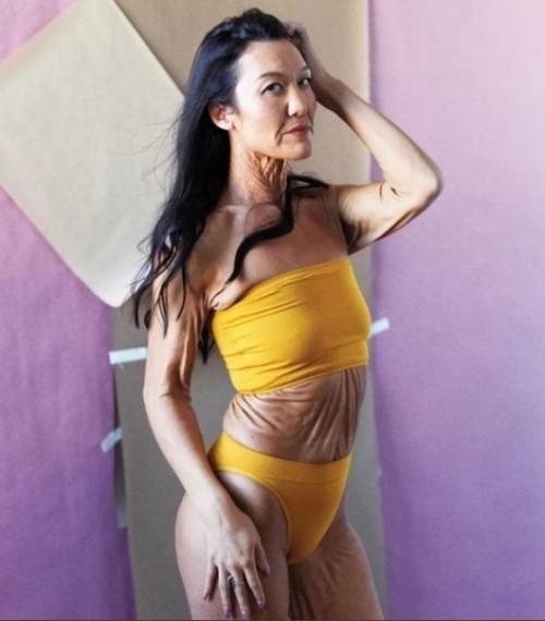 Фото в форме и у ёлки - до, остальное - после. 02