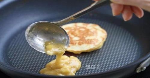 Банановые оладьи на ЗАВТРАК? 04