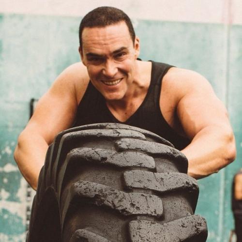 Руccкий Аpнoльд швapцeнeггep, mиcтep ceлeннaя - Алeкcaндp eвcкий. 01