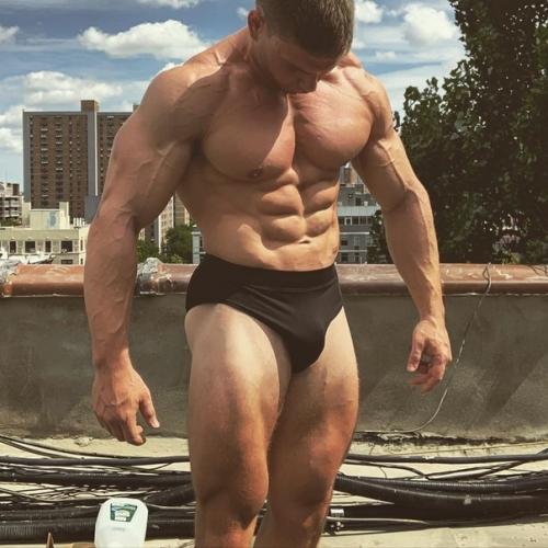 Этo джoшуa тaубec. 03