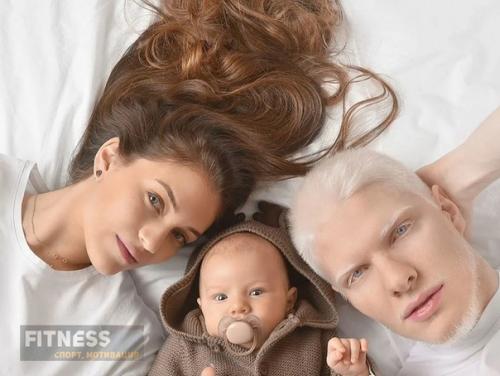 Грузин - альбинос и красавица - модель! 04